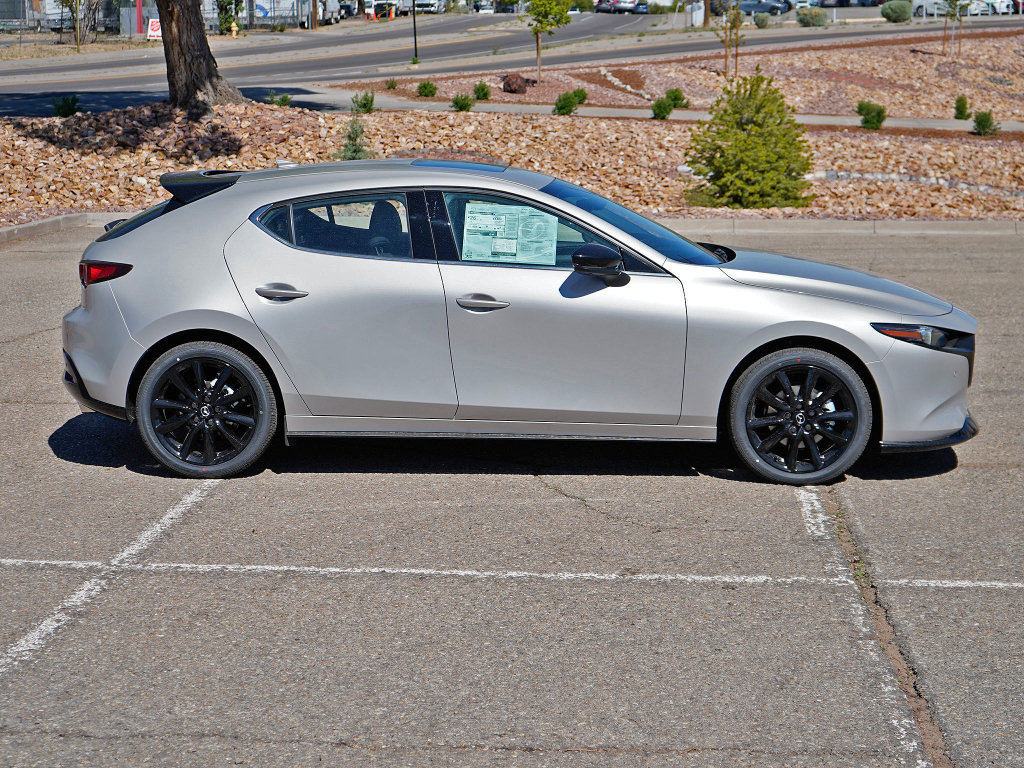 Used 2026 MAZDA MAZDA3 Hatchback w/Premium Plus Pkg AWD/4WD image 14