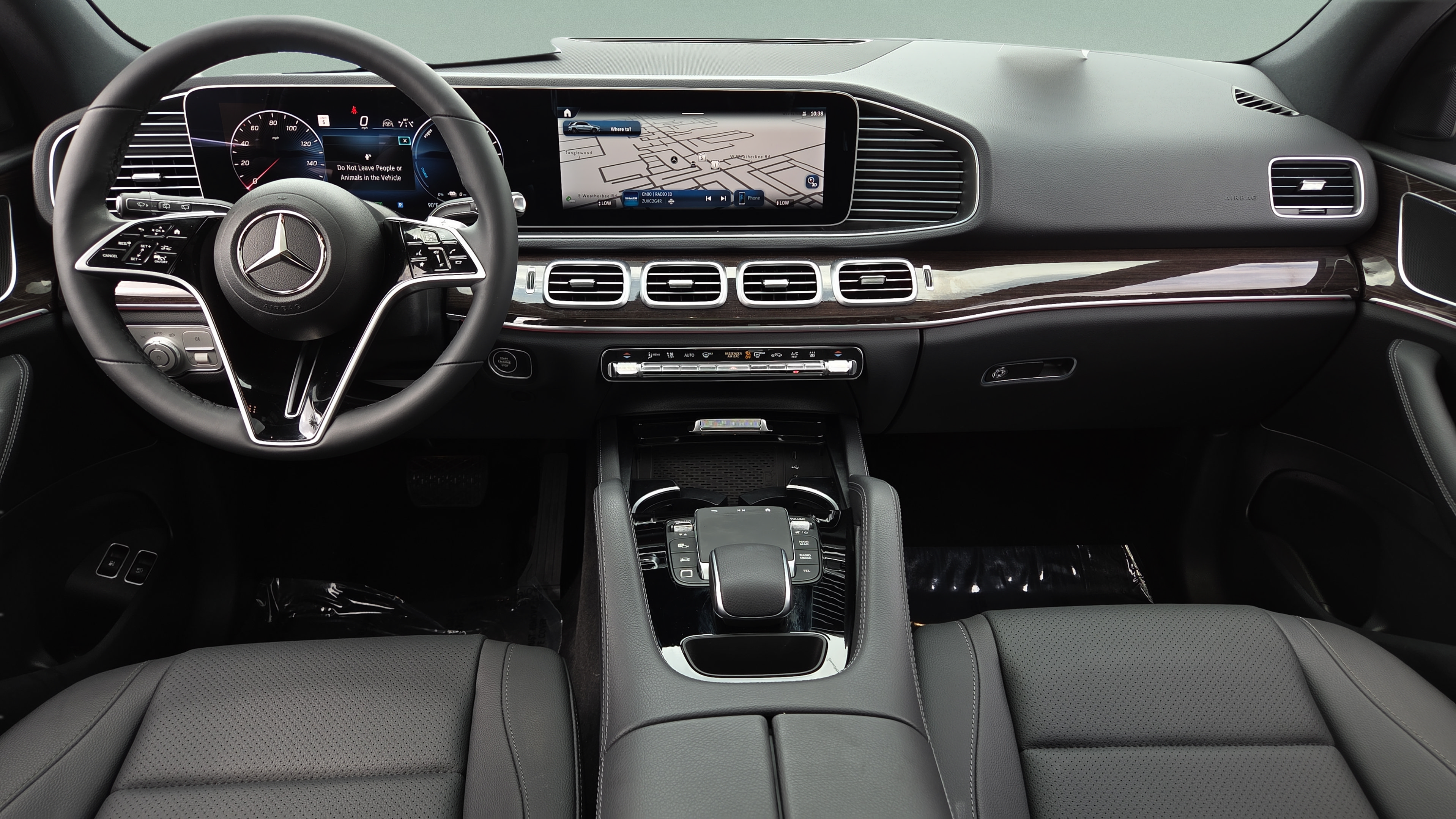 Used 2025 Mercedes-Benz GLE 450e 4MATIC image 13