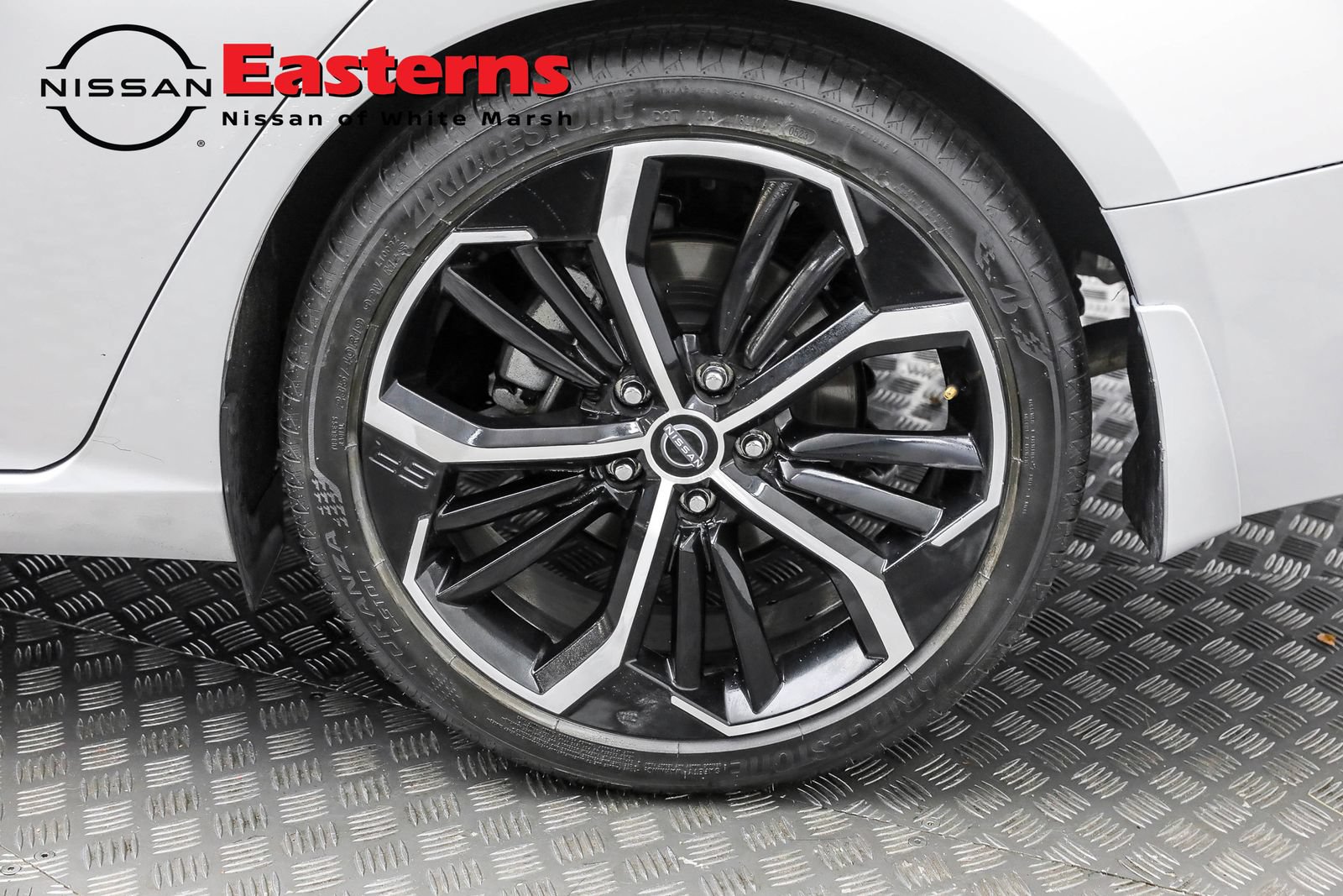 Used 2023 Nissan Altima 2.5 SR FWD image 29