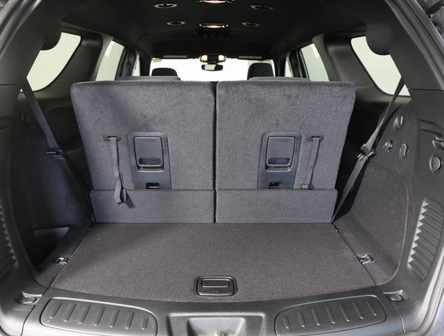 Used 2025 Dodge Durango R/T w/ Blacktop Package image 10