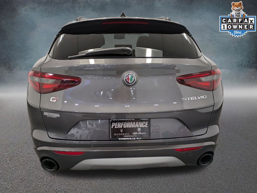 Used 2023 Alfa Romeo Stelvio Ti w/ Active Assist Plus Package AWD/4WD image 5