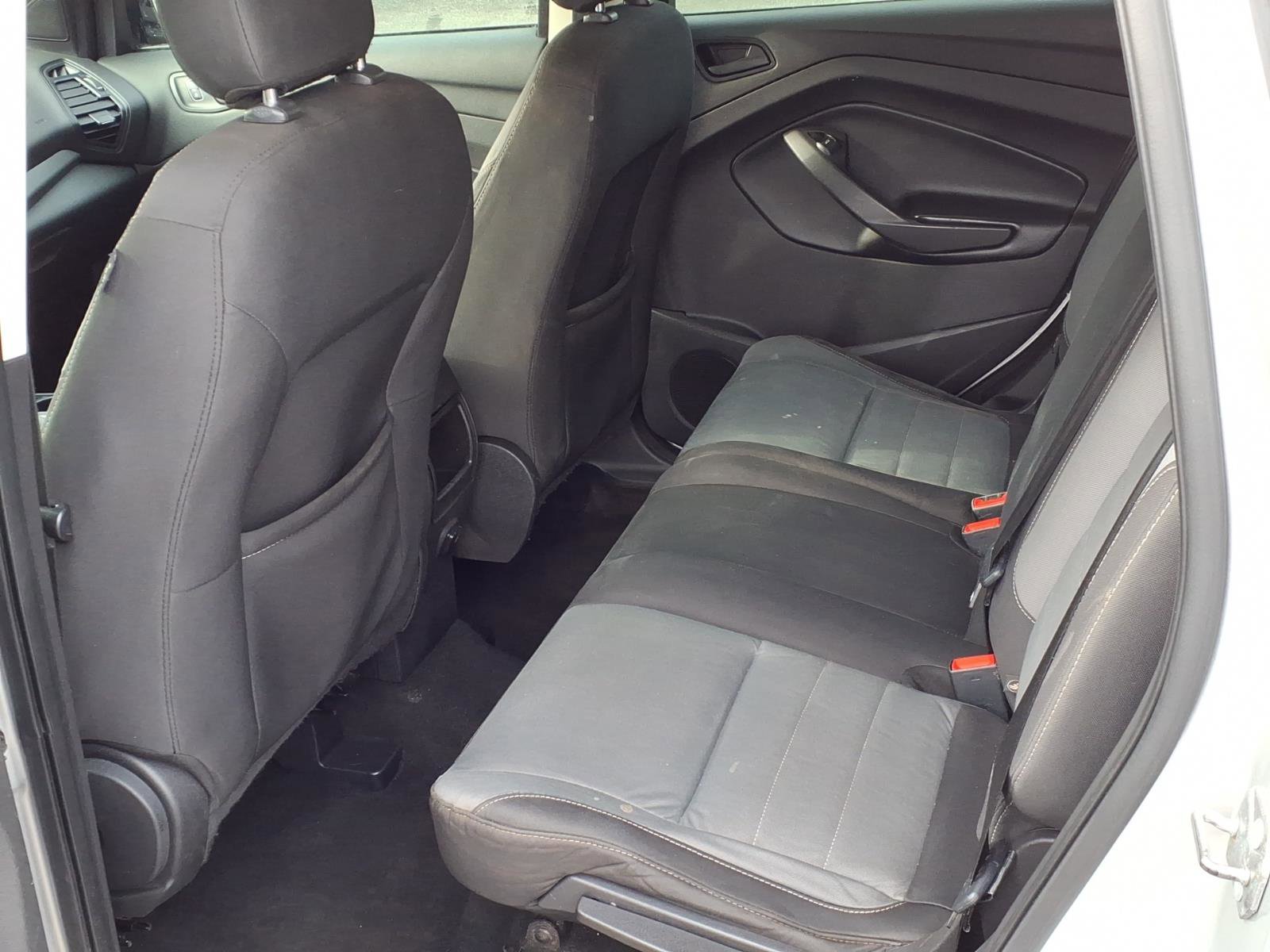 Used 2018 Ford Escape S image 18