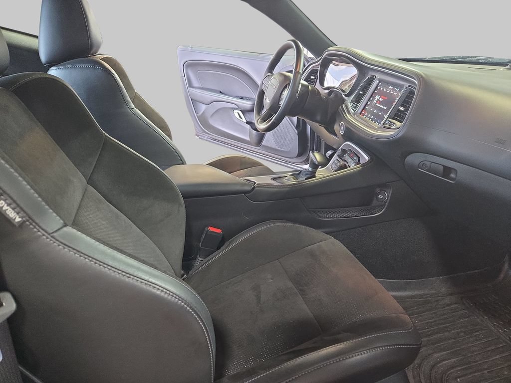 Used 2022 Dodge Challenger R/T w/ Plus Package RWD image 10