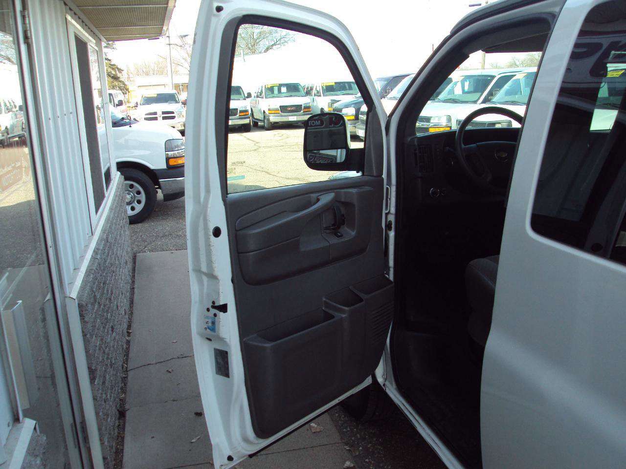 Used 2013 Chevrolet Express 1500 LS AWD/4WD image 16