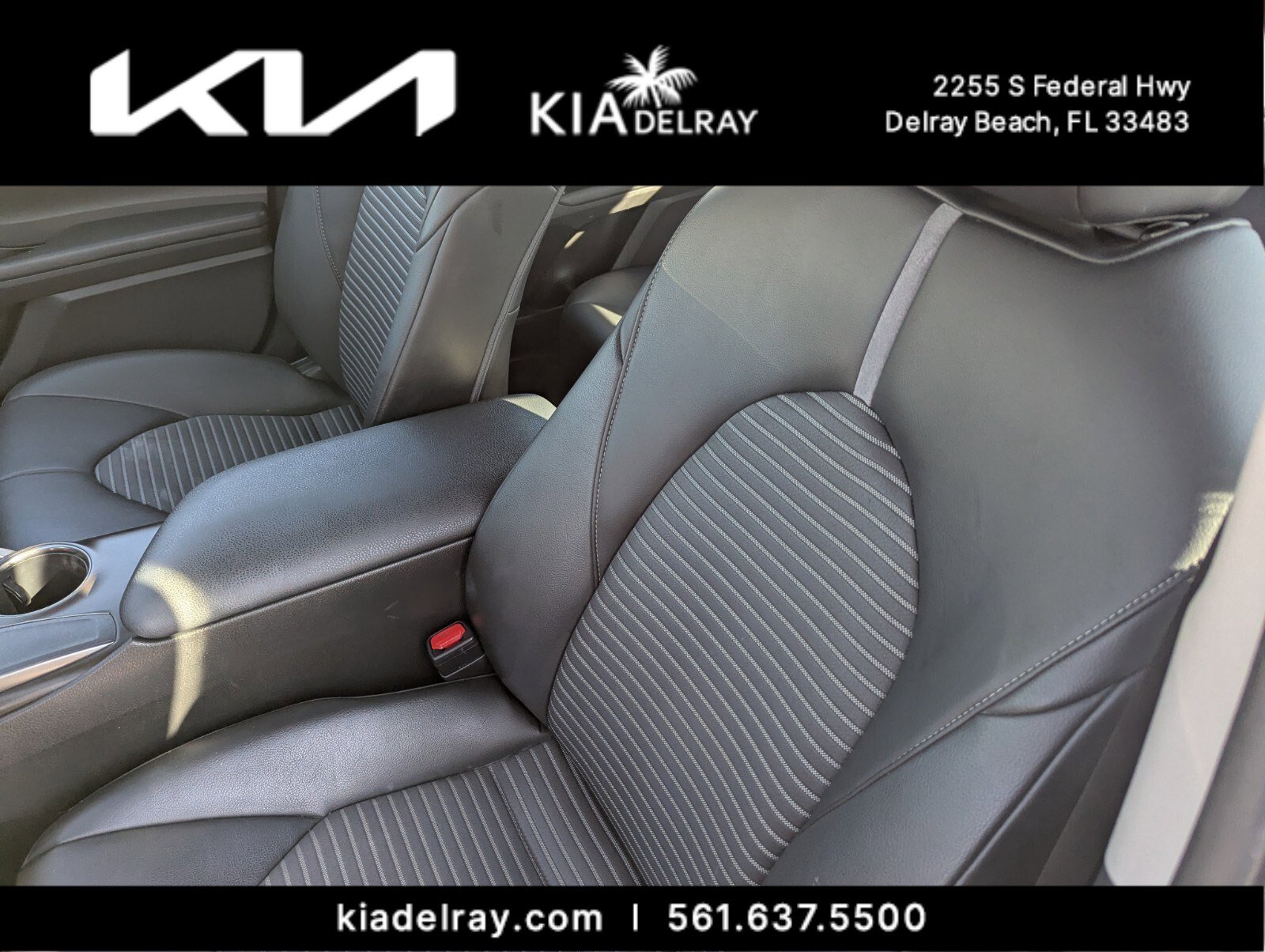 Used 2021 Toyota Camry SE image 11