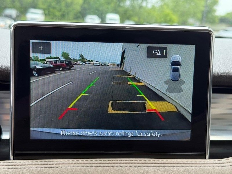 Used 2022 Lincoln Corsair AWD w/ Equipment Group 101A image 19