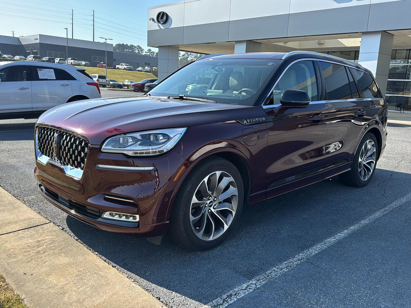 Used 2022 Lincoln Aviator Grand Touring w/ Equipment Group 301A image 1