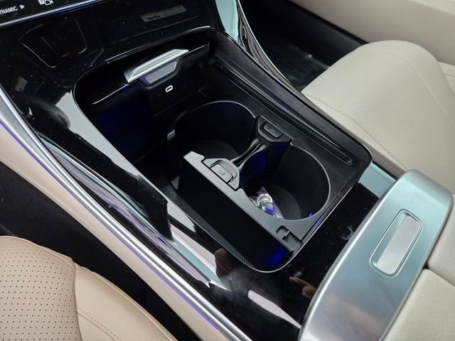 Used 2024 Mercedes-Benz CLE 300 4MATIC Coupe image 22