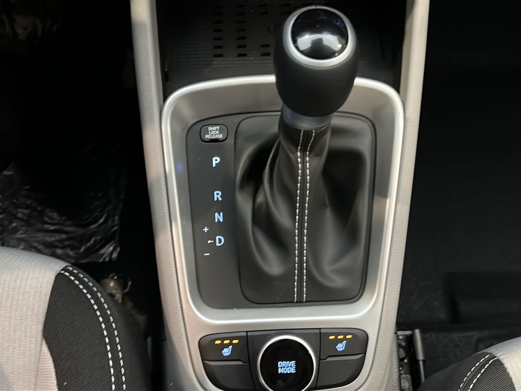 New 2026 Hyundai Venue SEL FWD image 28