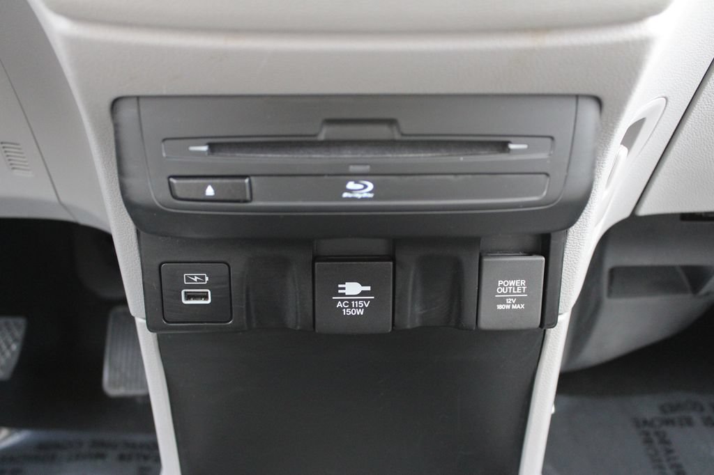 Used 2023 Honda Odyssey Elite image 25