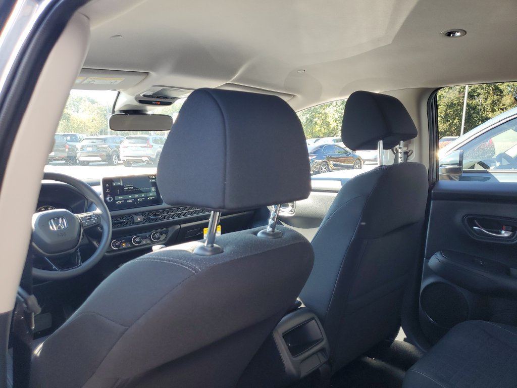 New 2027 Honda HR-V LX image 11