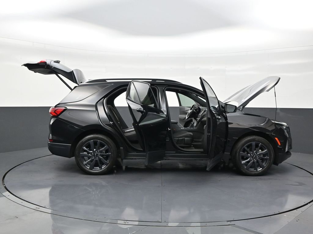 Used 2024 Chevrolet Equinox RS image 30