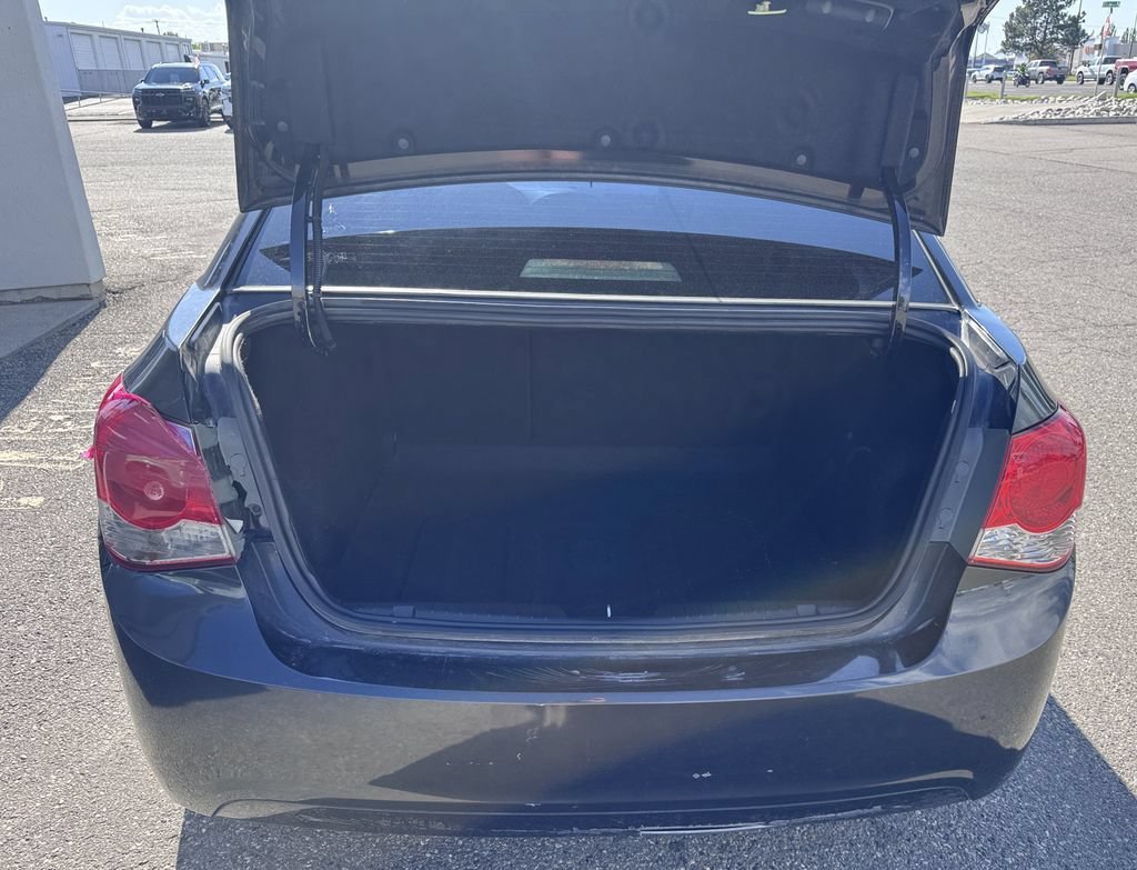 Used 2011 Chevrolet Cruze LT FWD image 36