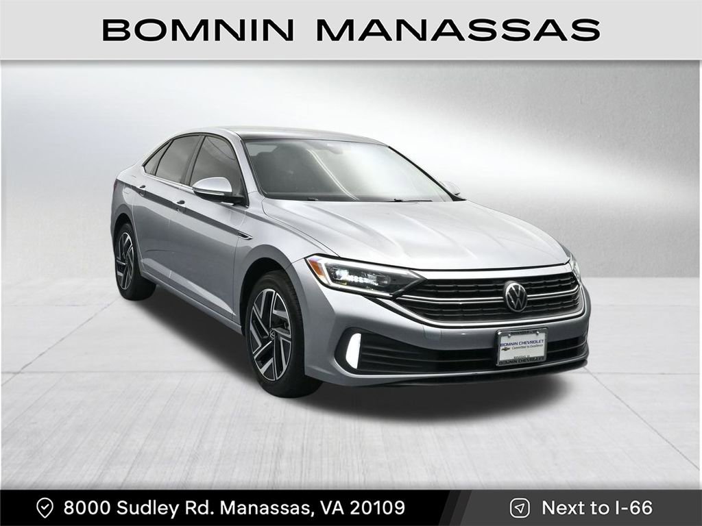 Used 2023 Volkswagen Jetta SEL image 7