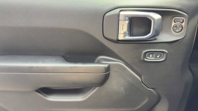 Used 2021 Jeep Wrangler Unlimited Sport image 21