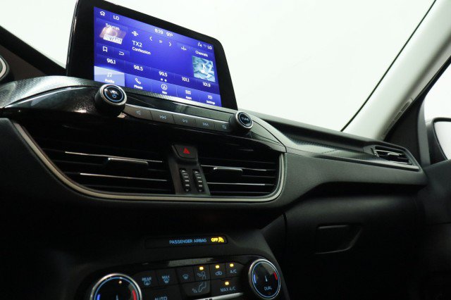Used 2022 Ford Escape SEL w/ SEL Stealth AWD Package image 16
