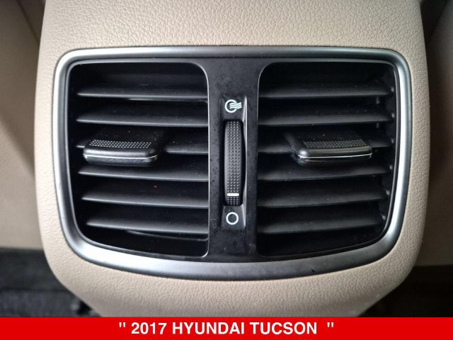 Used 2017 Hyundai Tucson Sport AWD/4WD image 29