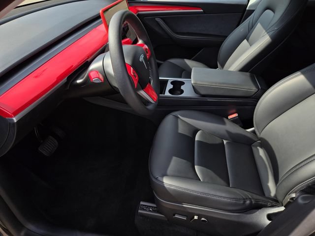 Used 2025 Tesla Model Y Long Range AWD/4WD image 22