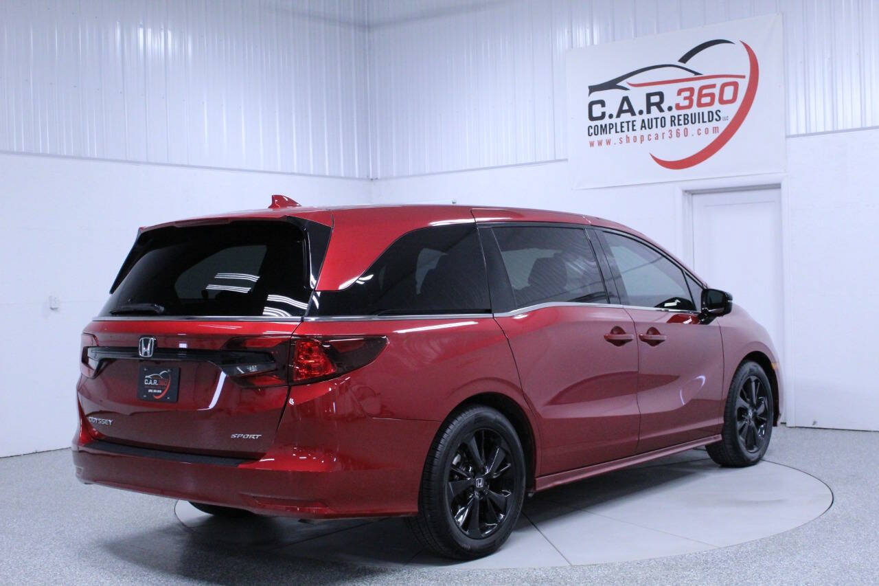 Used 2023 Honda Odyssey Sport image 6