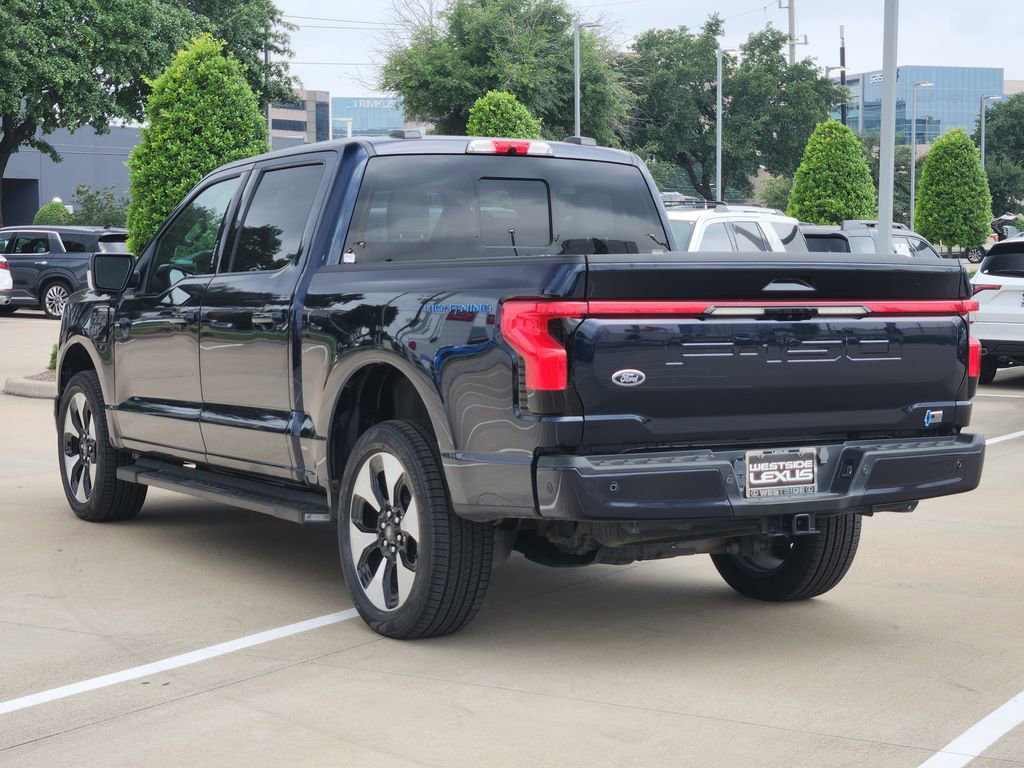 Used 2023 Ford F150 Lightning Platinum AWD/4WD image 5