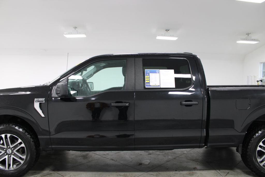 Used 2022 Ford F150 XLT w/ Trailer Tow Package image 6
