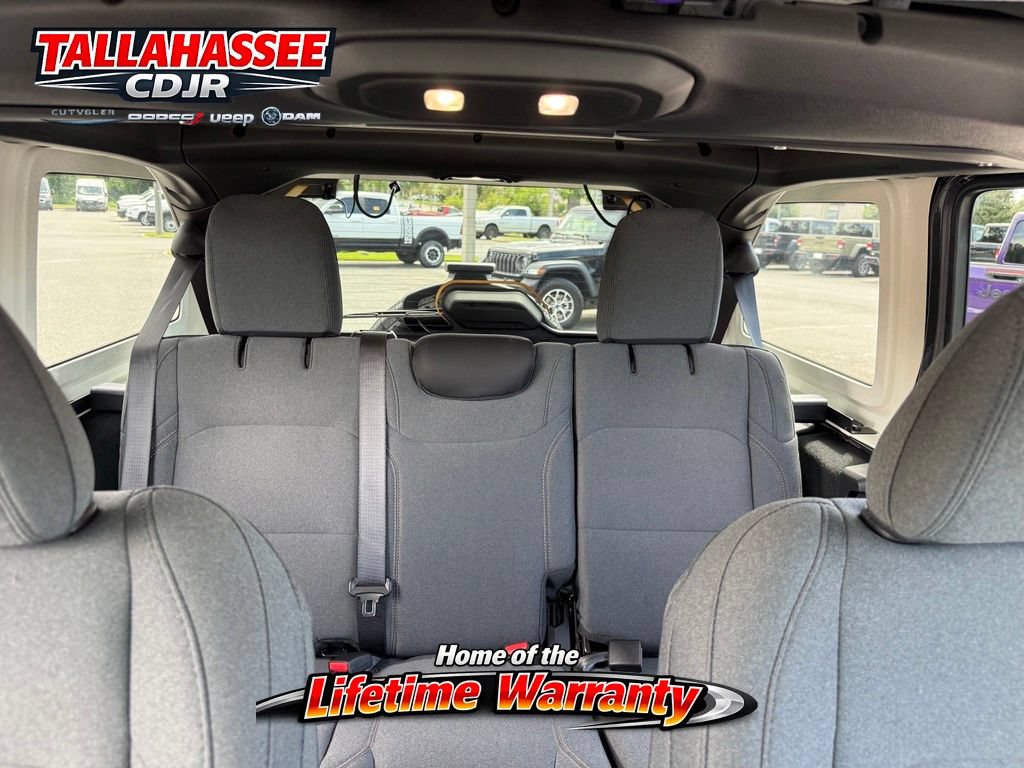 Used 2026 Jeep Wrangler Unlimited Sport AWD/4WD image 36