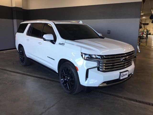 Used 2022 Chevrolet Suburban High Country w/ Max Trailering Package image 2