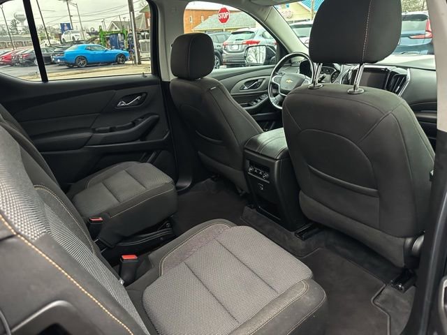 Used 2018 Chevrolet Traverse LT image 25