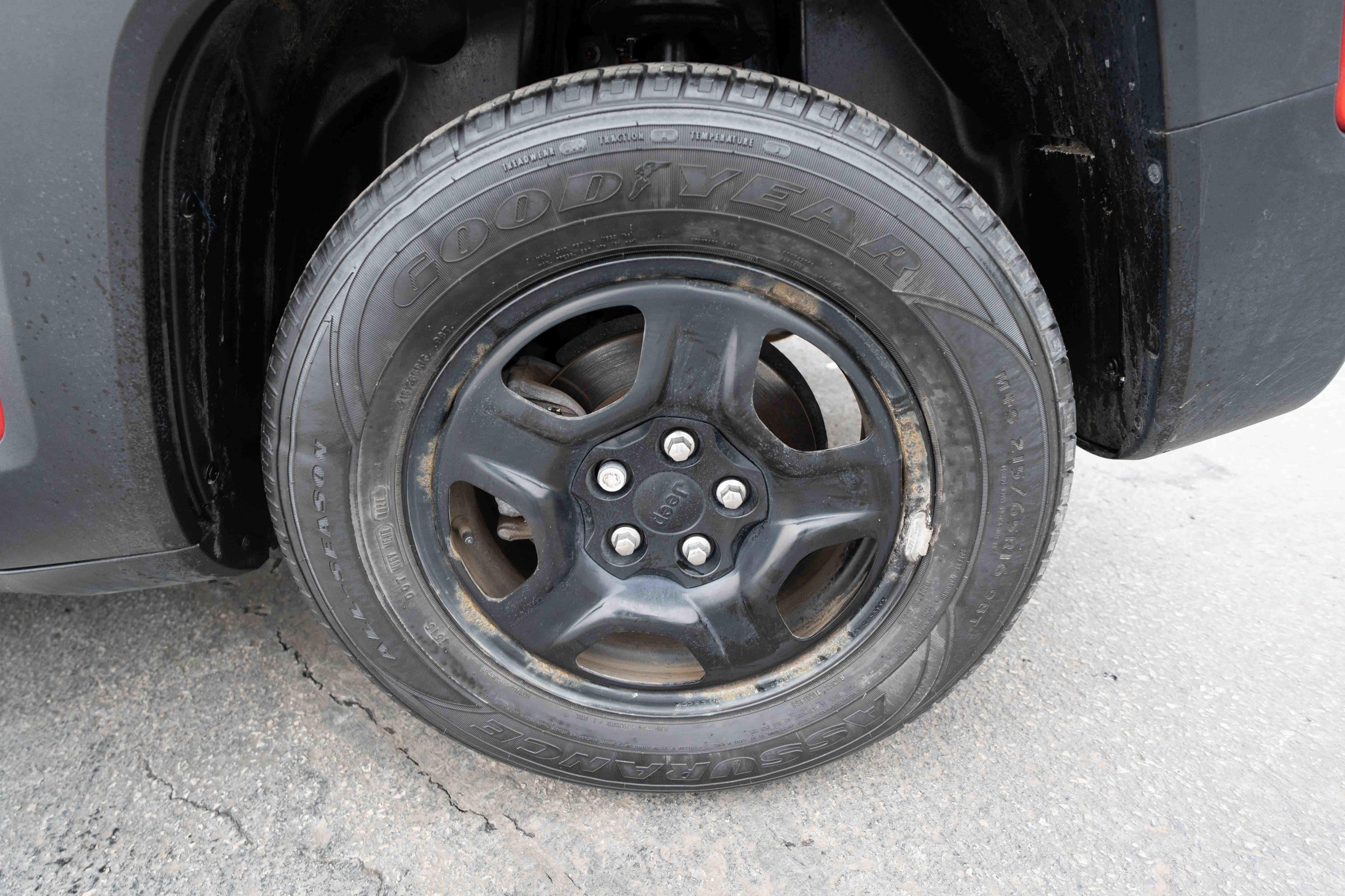 Used 2021 Jeep Renegade Sport image 29