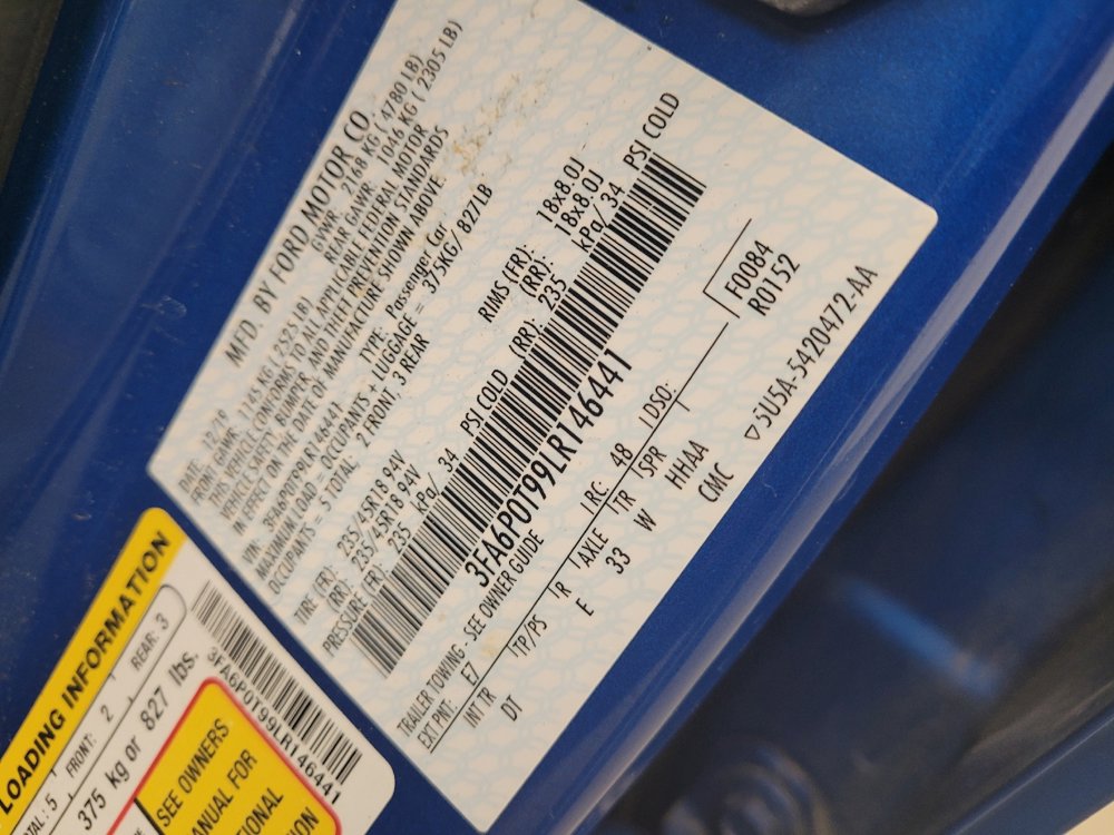 Used 2020 Ford Fusion SE image 33