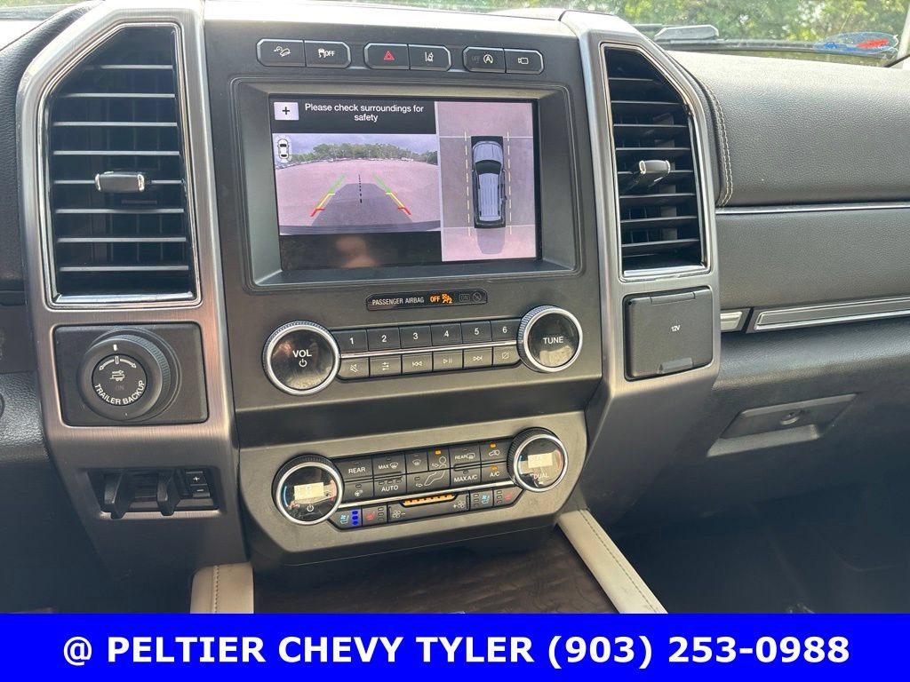 Used 2019 Ford Expedition Platinum AWD/4WD image 16
