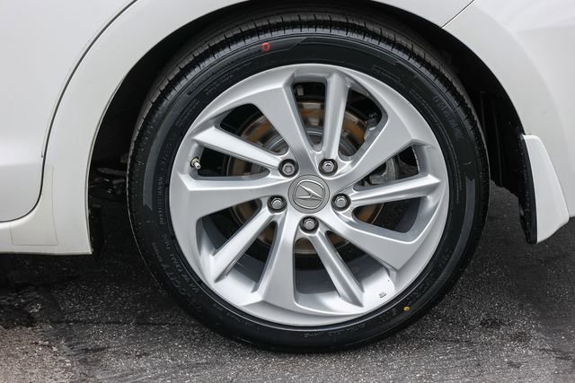 Used 2017 Acura ILX FWD image 8