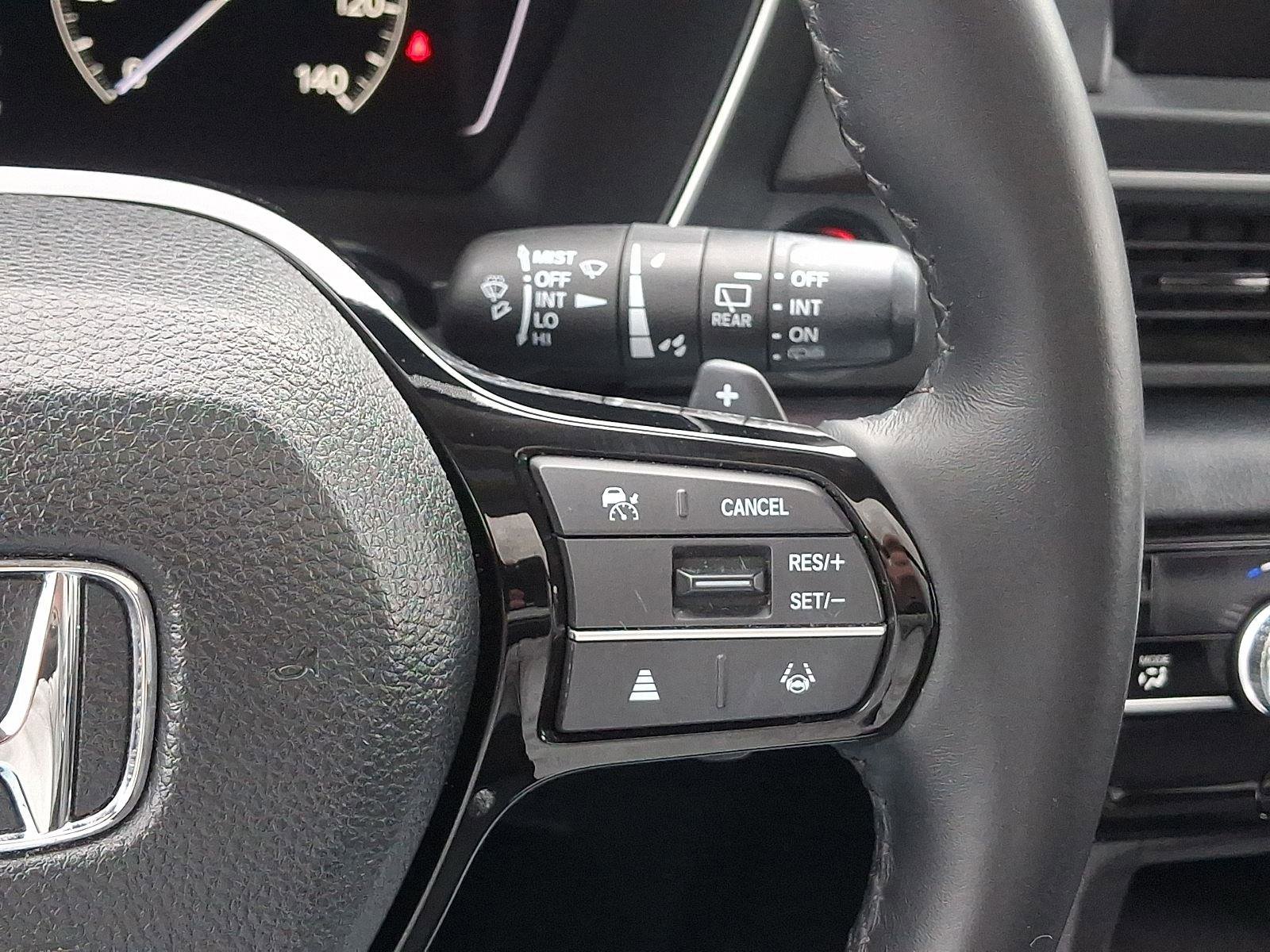Used 2024 Honda Pilot Touring image 25