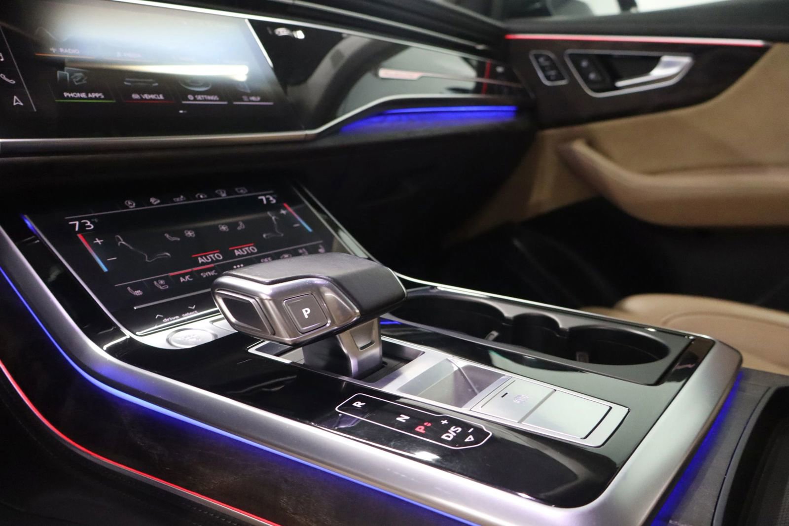 Used 2020 Audi Q8 Prestige w/ Prestige Package AWD/4WD image 34