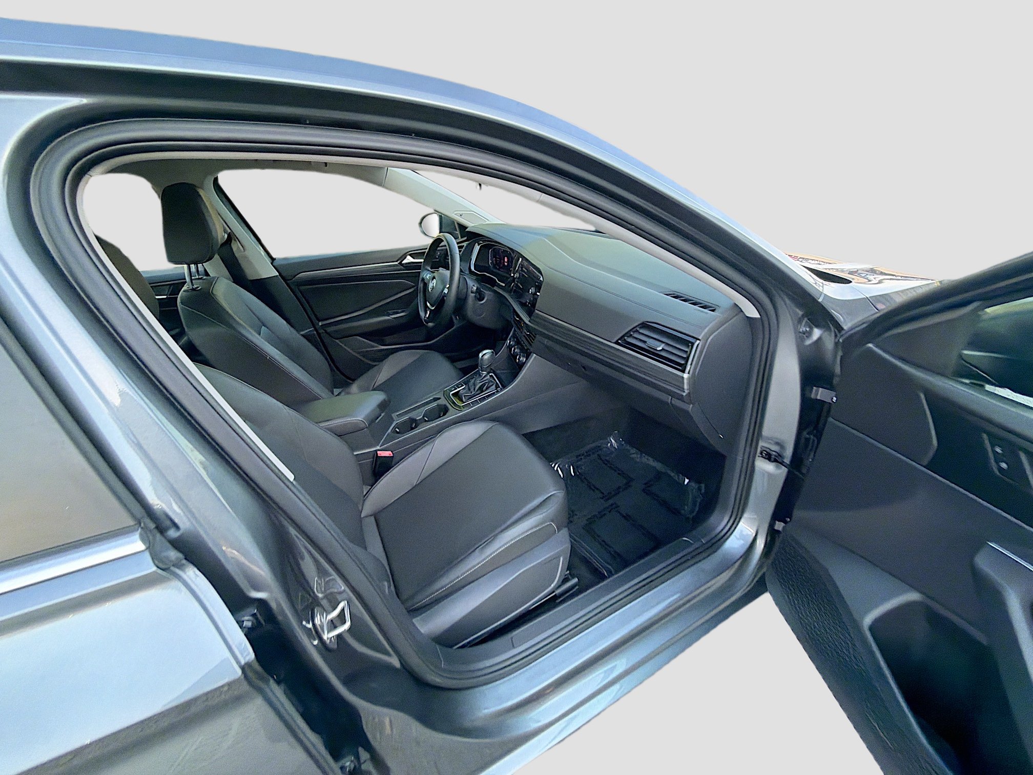 Used 2019 Volkswagen Jetta SEL w/ Cold Weather Package FWD image 29