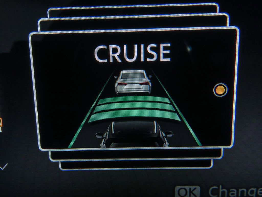 Certified 2025 Nissan Kicks SR image 29