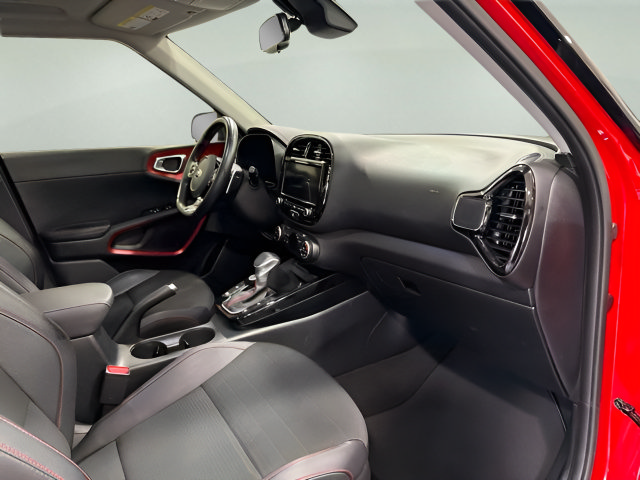 Used 2020 Kia Soul GT-Line Turbo FWD image 10