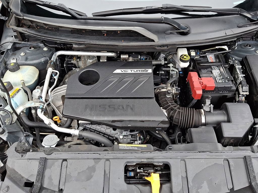 Used 2023 Nissan Rogue S image 27