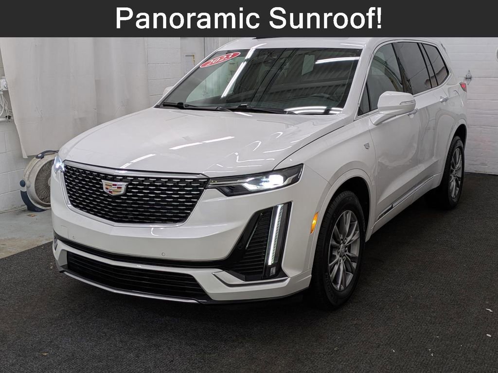 Used 2023 Cadillac XT6 Luxury image 1
