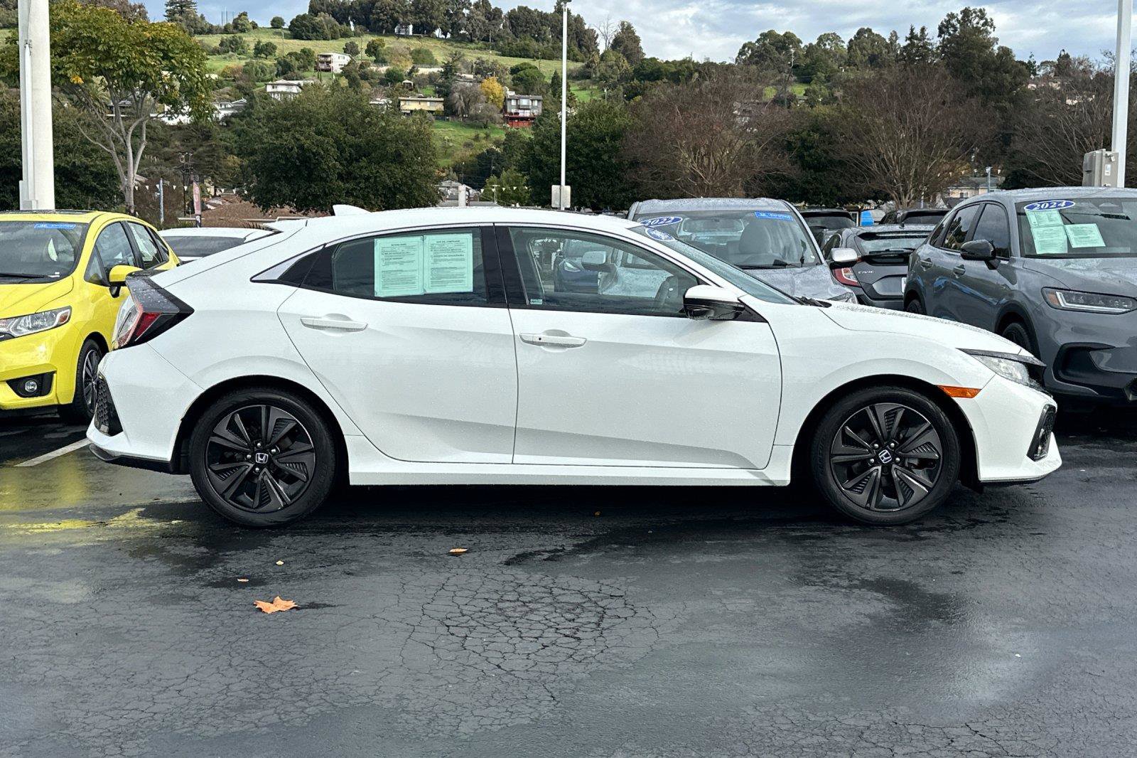 Certified 2019 Honda Civic EX image 2
