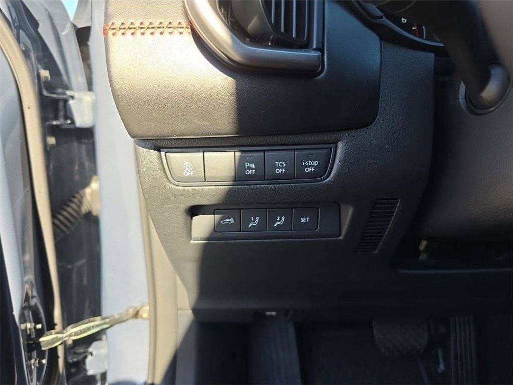 New 2026 MAZDA CX-50 Meridian Edition w/ Weather Package image 30