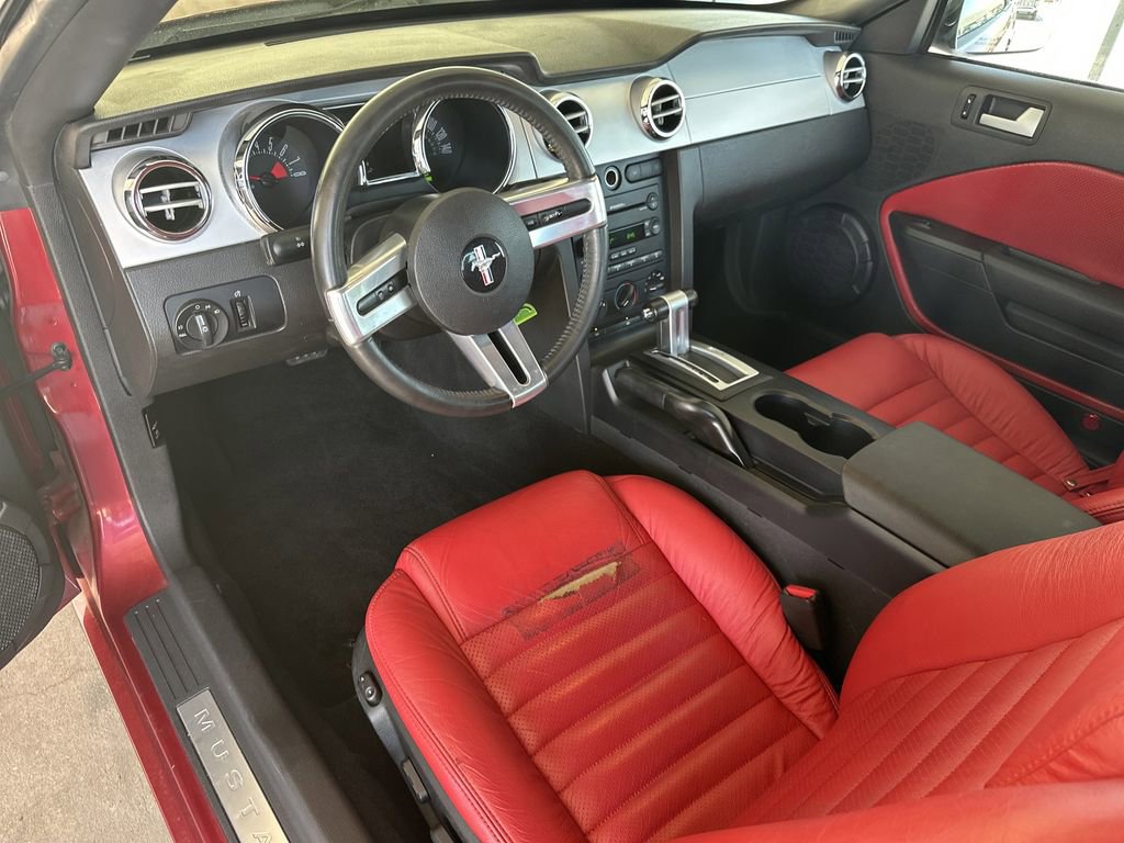 Used 2006 Ford Mustang GT Premium image 12