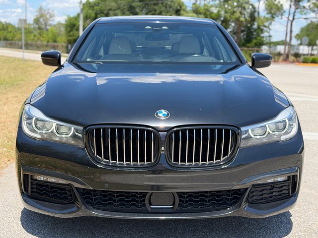 Used 2019 BMW 740i w/ Executive Package RWD image 8