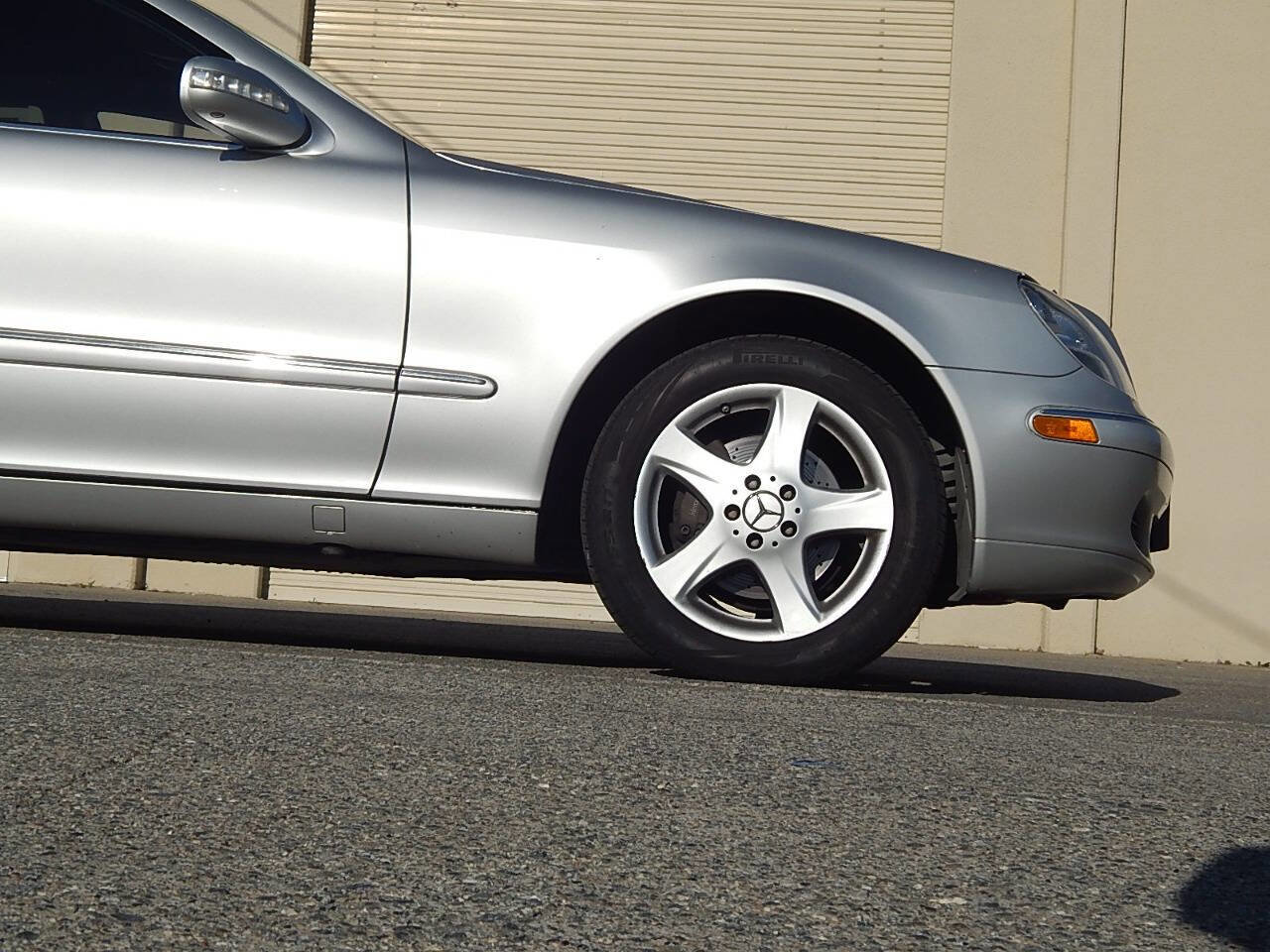 Used 2005 Mercedes-Benz S 500 image 6