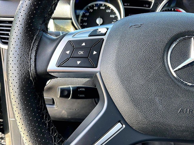 Used 2015 Mercedes-Benz ML 250 BlueTEC 4MATIC image 19