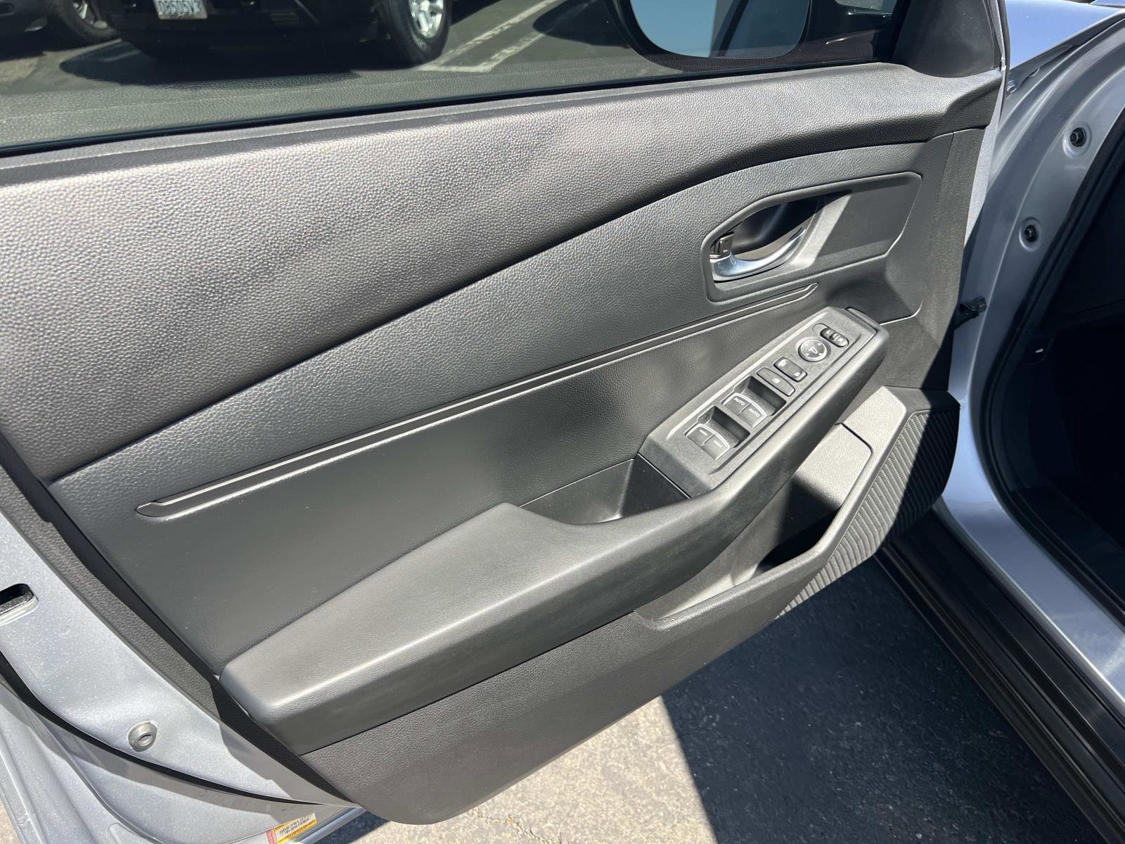 Certified 2023 Honda Accord LX image 6