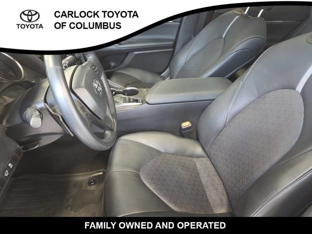 Used 2021 Toyota Camry XSE FWD image 13
