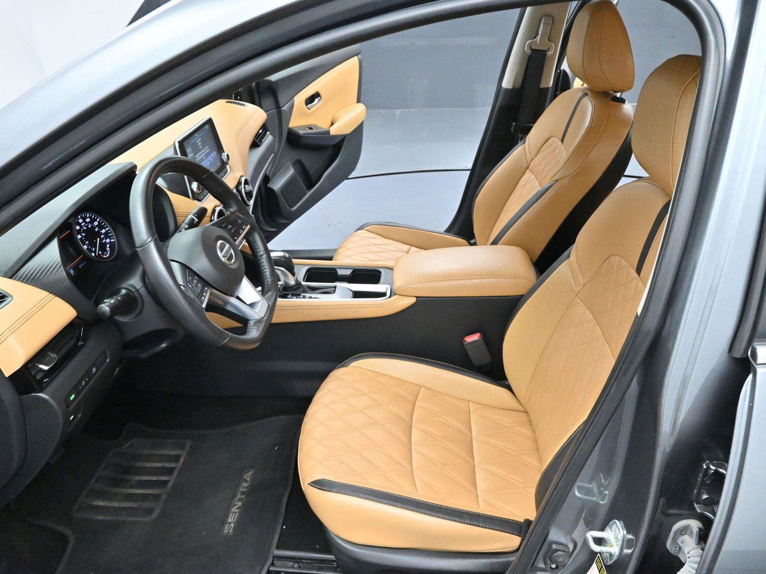 Used 2023 Nissan Sentra SV w/ SV Premium Package FWD image 11