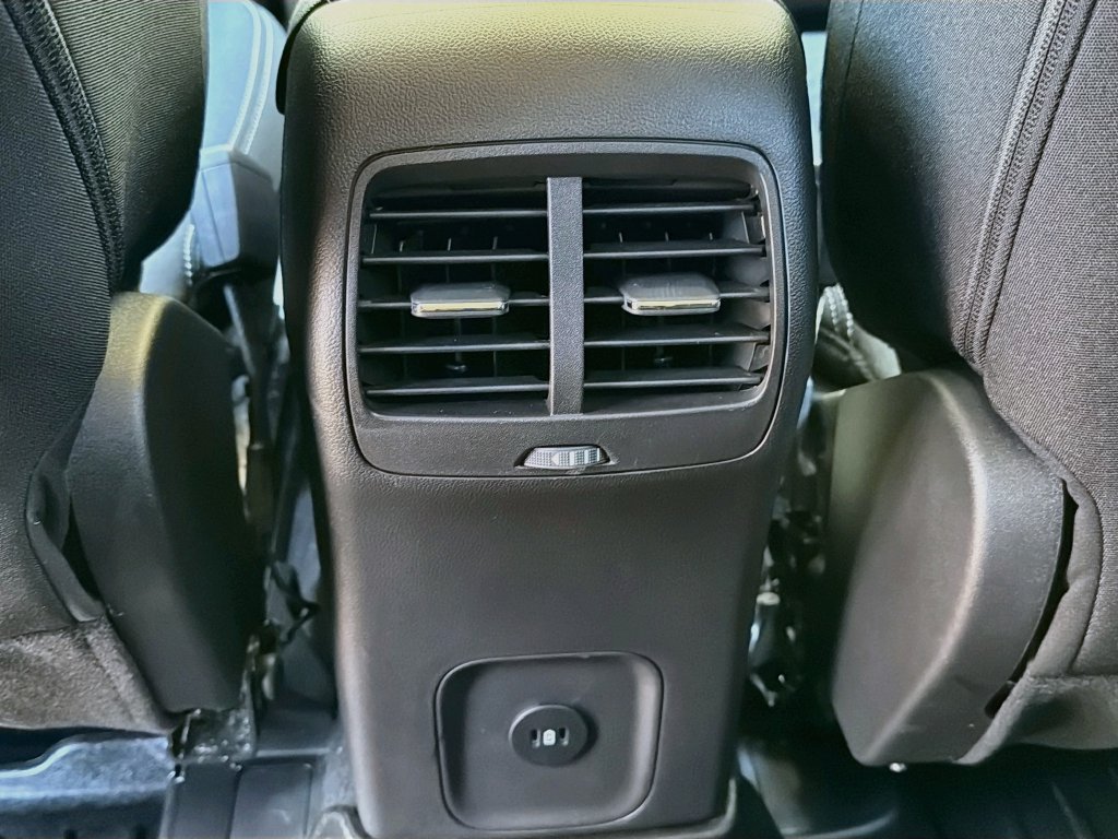 Used 2023 Ford Escape Active w/ Tech Pack #2 AWD/4WD image 27