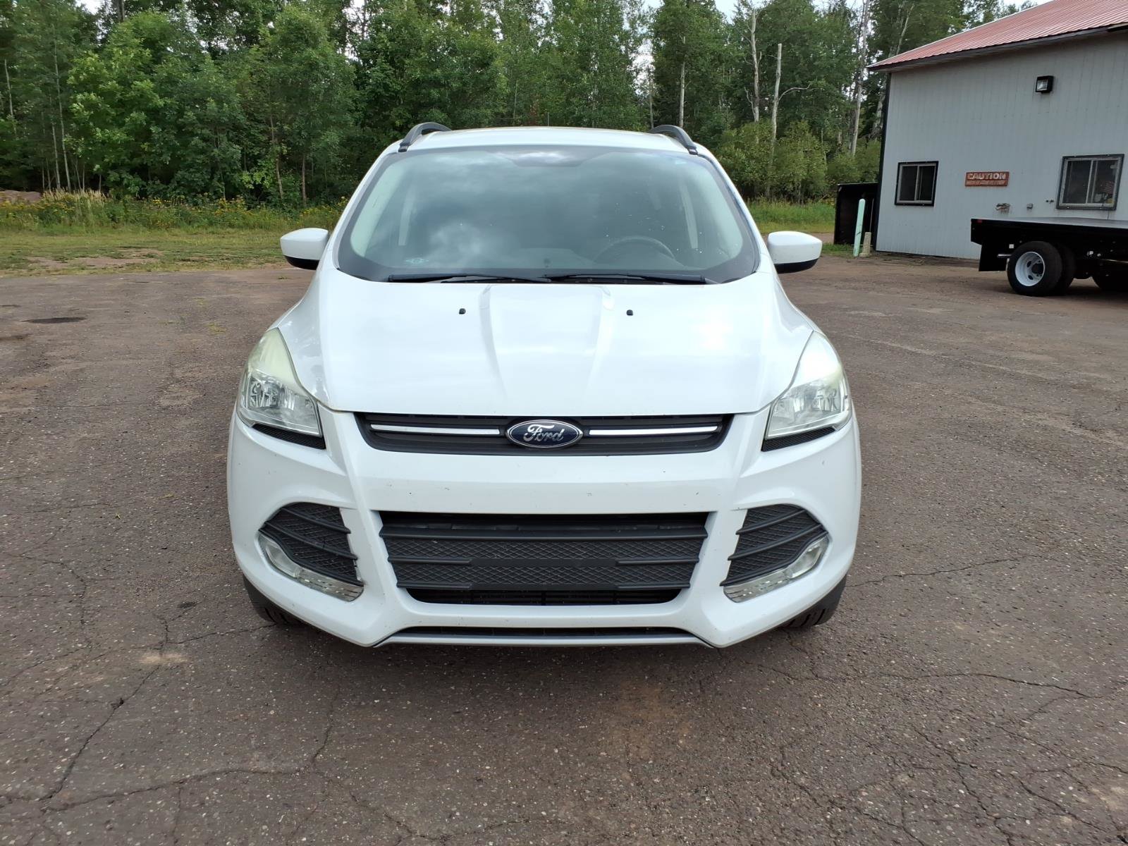 Used 2016 Ford Escape SE w/ Equipment Group 201A AWD/4WD image 9